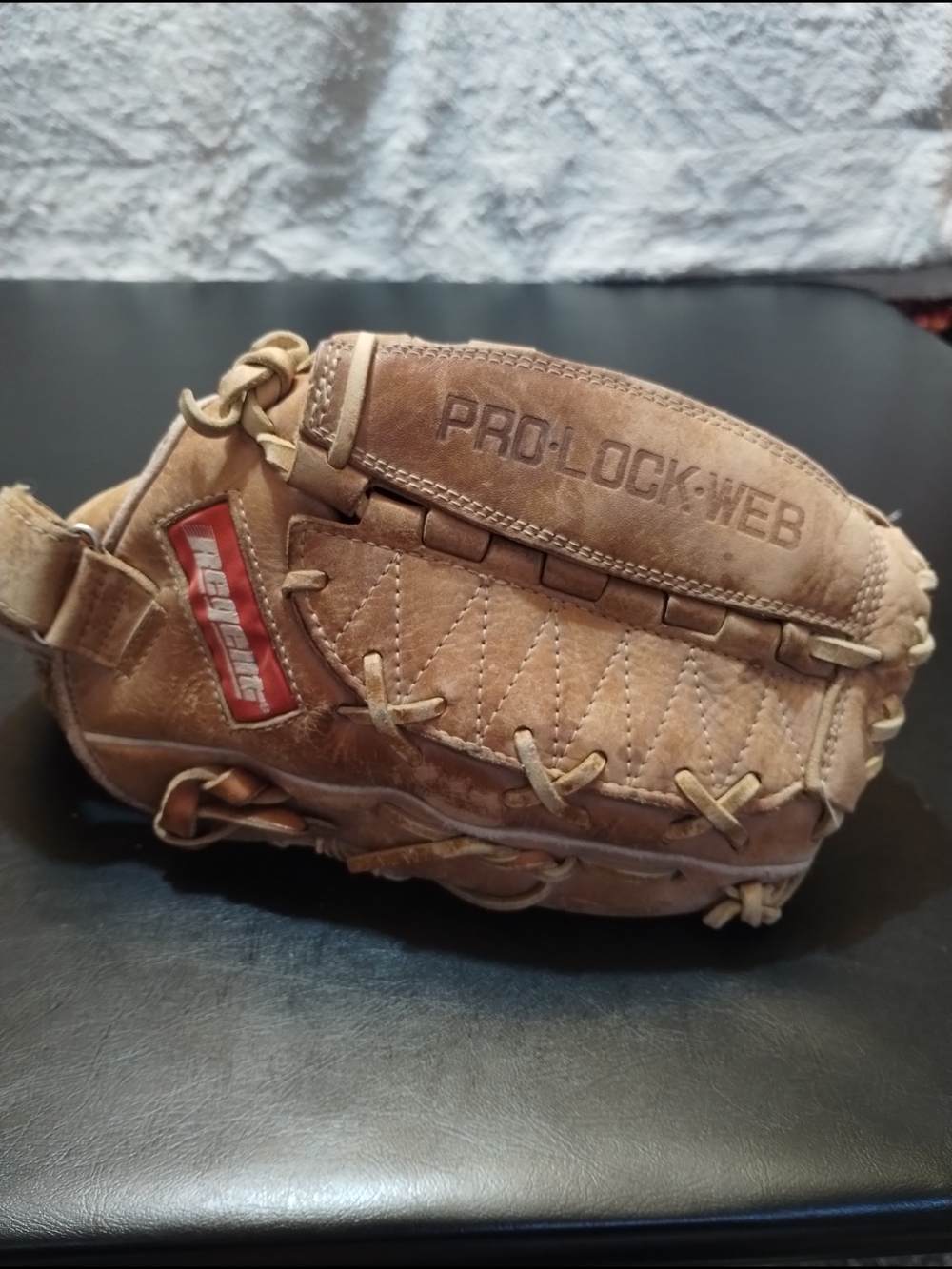 Rawlings Pro-Lock Web Brown Leather Baseball Glove
